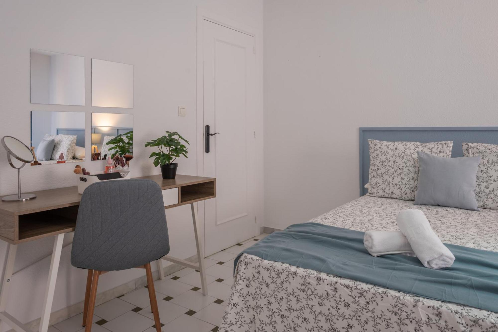 Mrs Apartamento En Gran Via De Colon Parking Grenada Zewnętrze zdjęcie